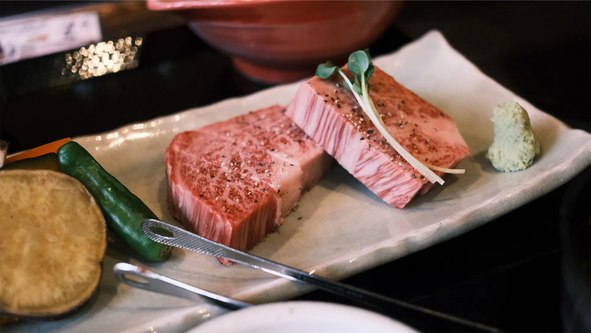 飛騨で食べた飛騨牛と日本酒。