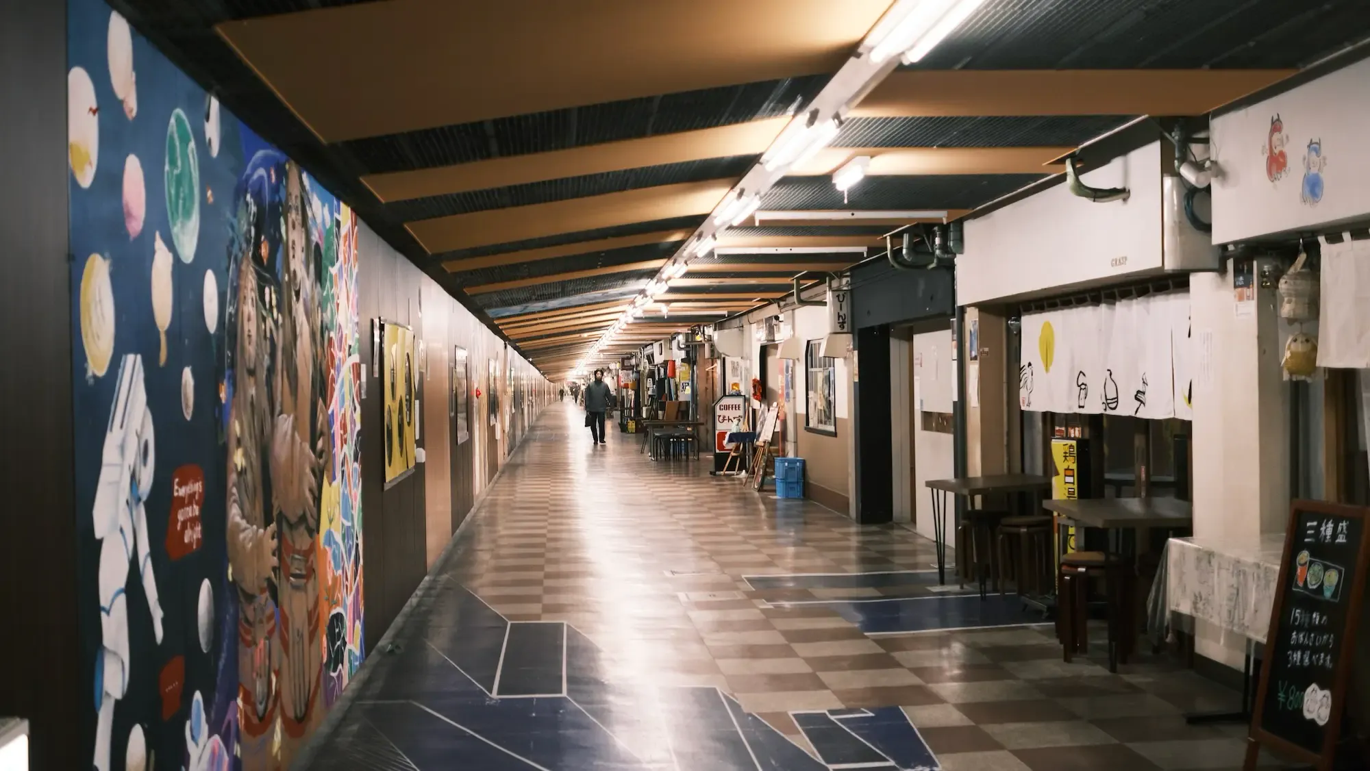 名古屋の地下鉄直結の地下街の景色