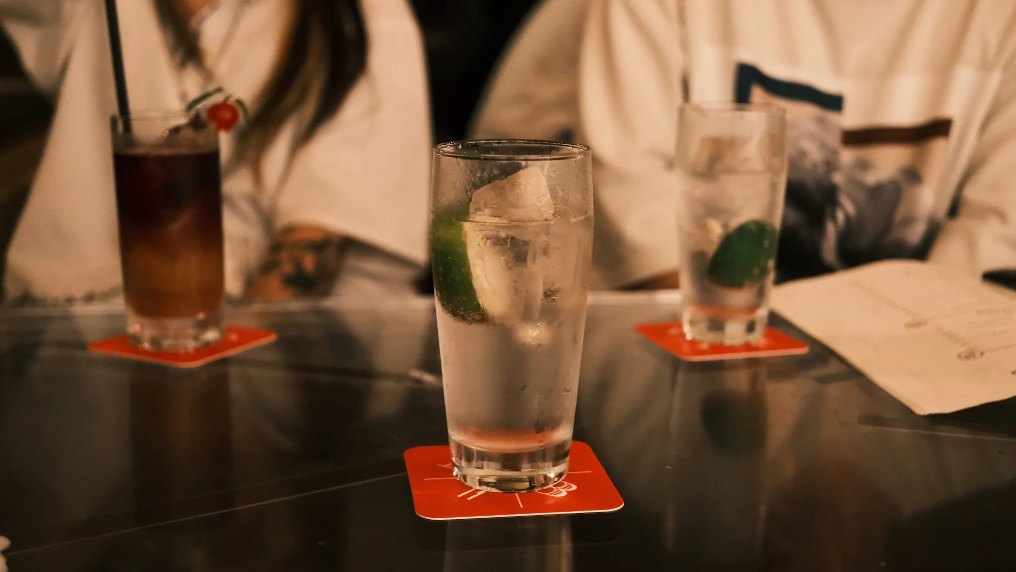 Niviくん、小柴くん、宮崎さんとの飲み。この時まだ小柴くんは来ていない